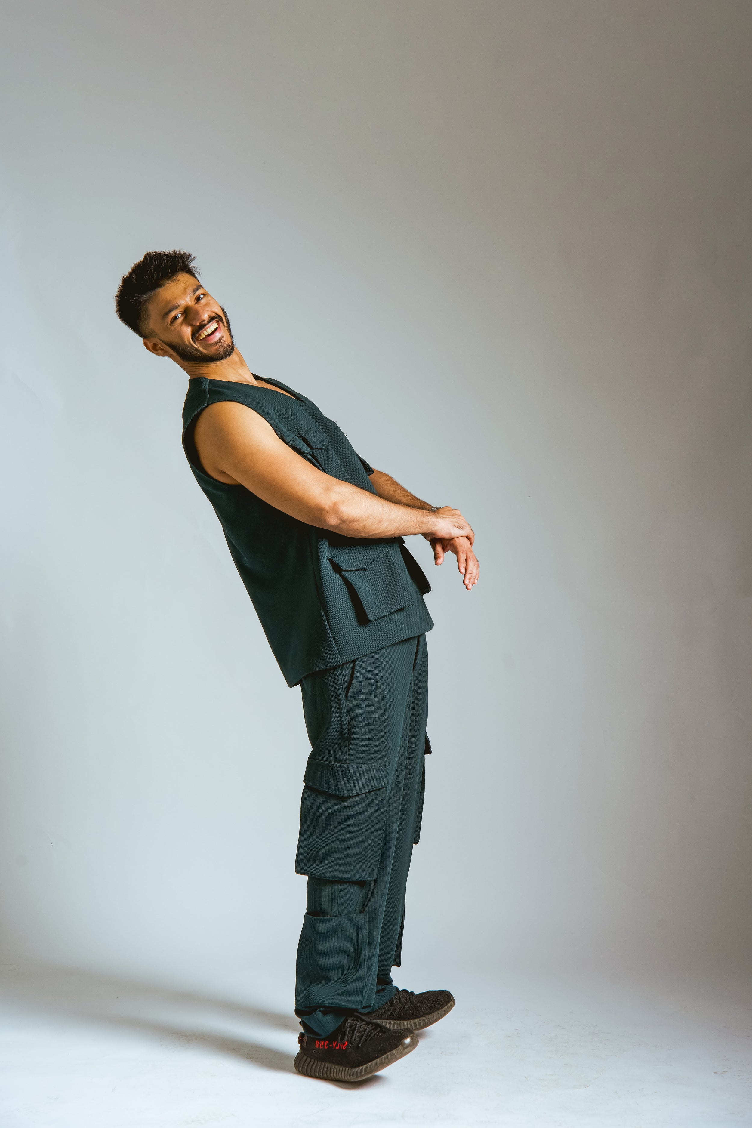 Grey Sleeveless Co-ord With Pockets & Cargo Pants