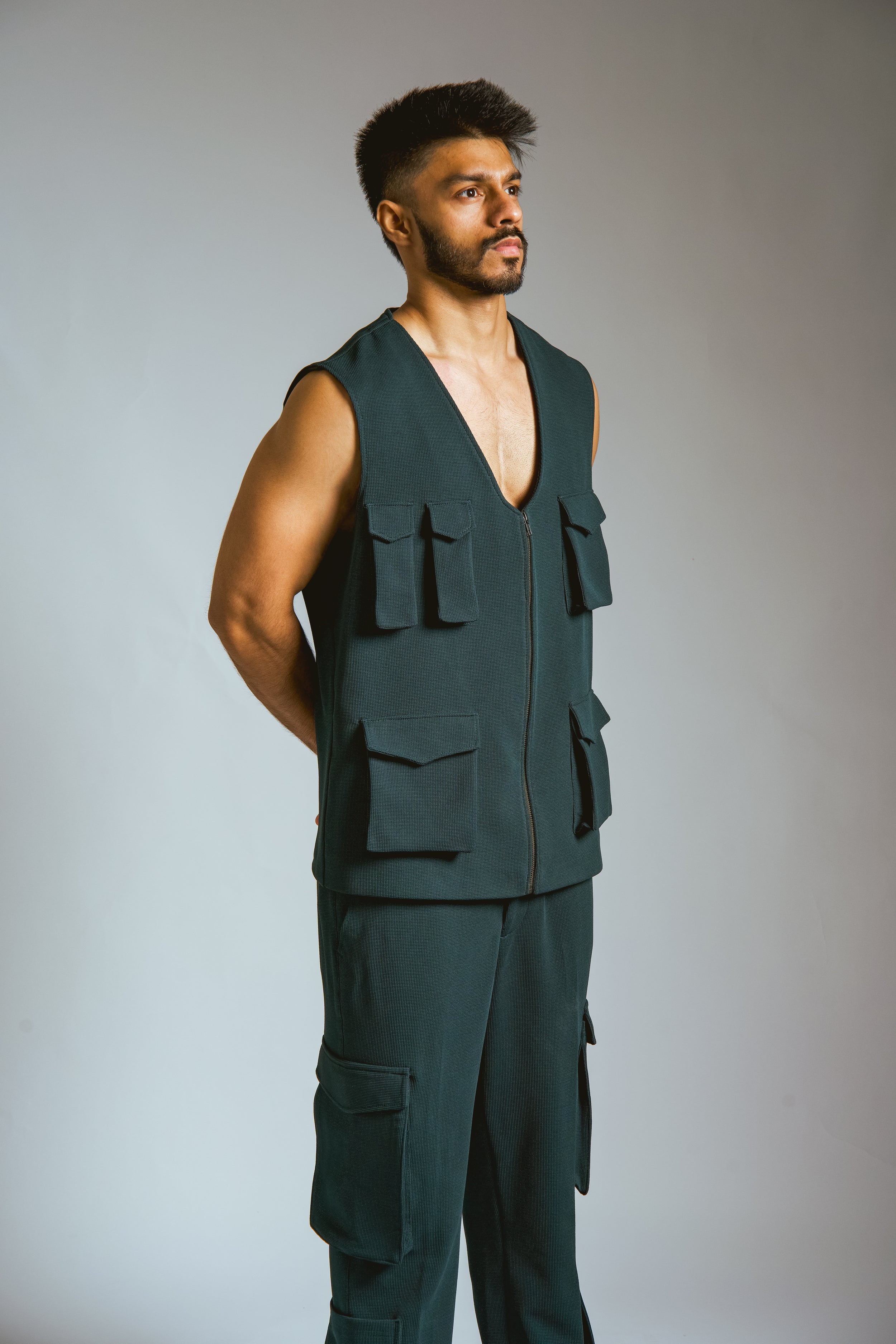 Grey Sleeveless Co-ord With Pockets & Cargo Pants